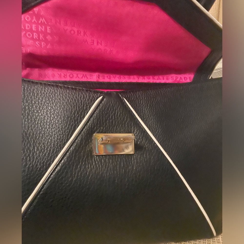 Kate spade envelope top handle bag - EUC - Picture 9 of 14